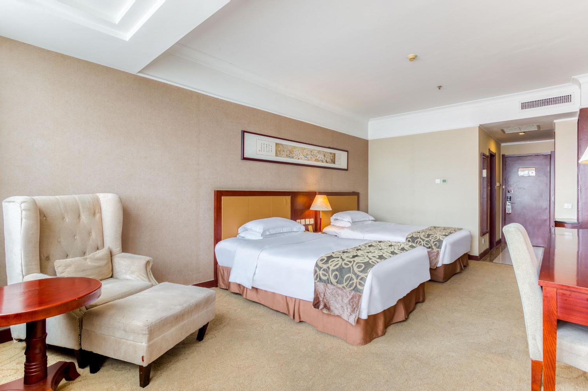 Metropark Changchun Guosheng Hotel Bagian luar foto