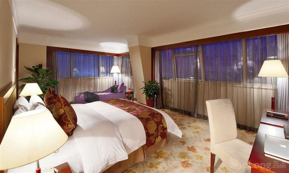 Metropark Changchun Guosheng Hotel Bagian luar foto